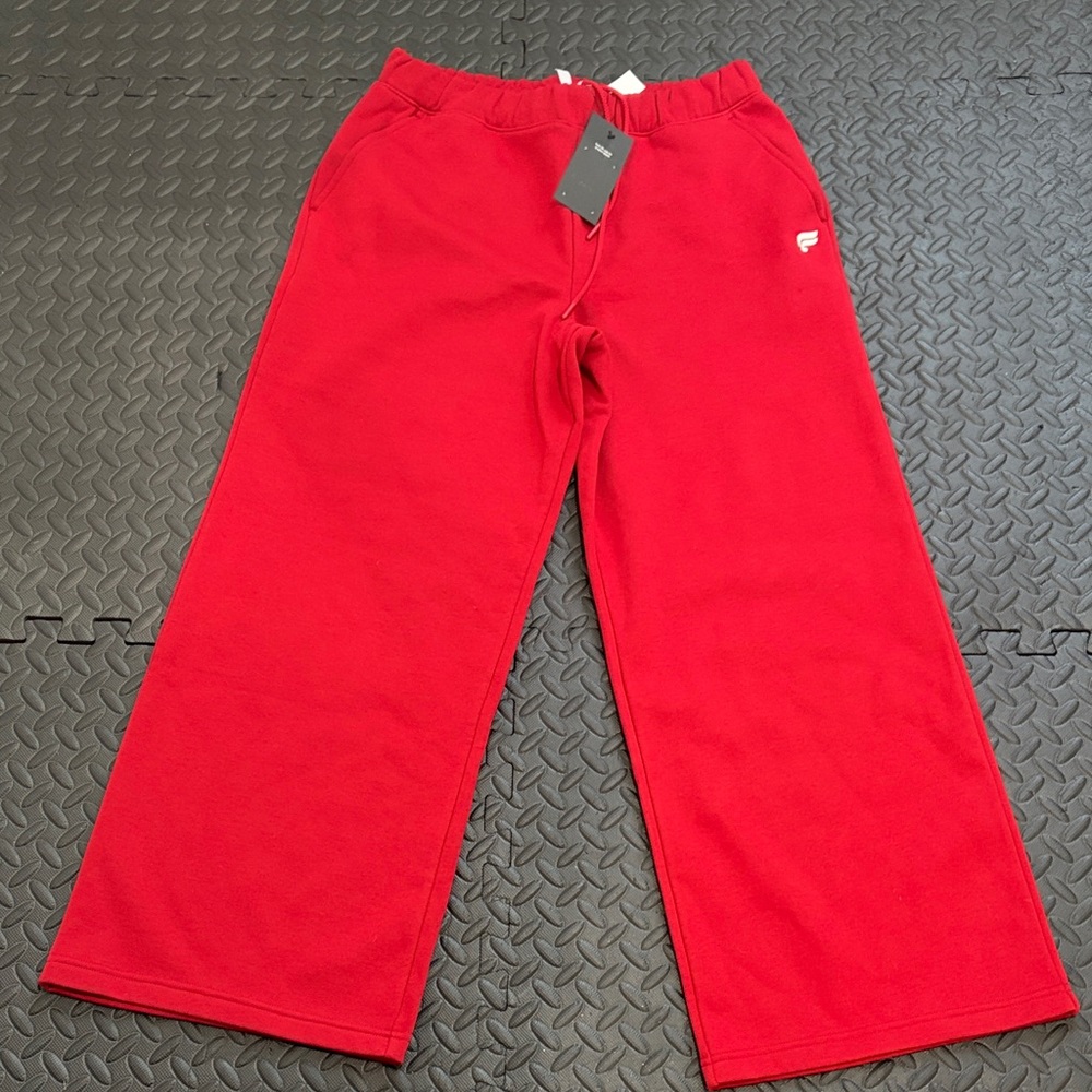 Fabletics Women’s Red Sweatpants